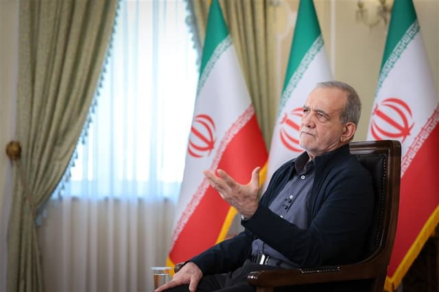 پزشکیان: با نیروهای نظامی هماهنگیم/ استعفا نخواهم داد