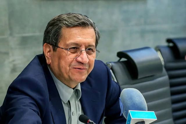 وعده رئیس بانک مرکزی ؛ گشایش‌های اقتصادی در راه است