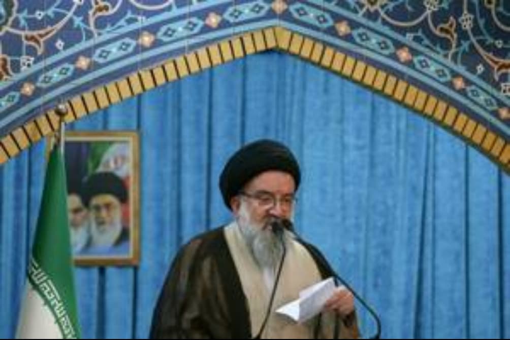 خطیب موقت نمازجمعه تهران: عرصه مذاکره کمتر از نبرد مجاهدان نیست