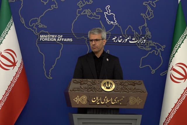 بقائی: یاد امام خمینی در حافظه سیاسی جهان زنده است