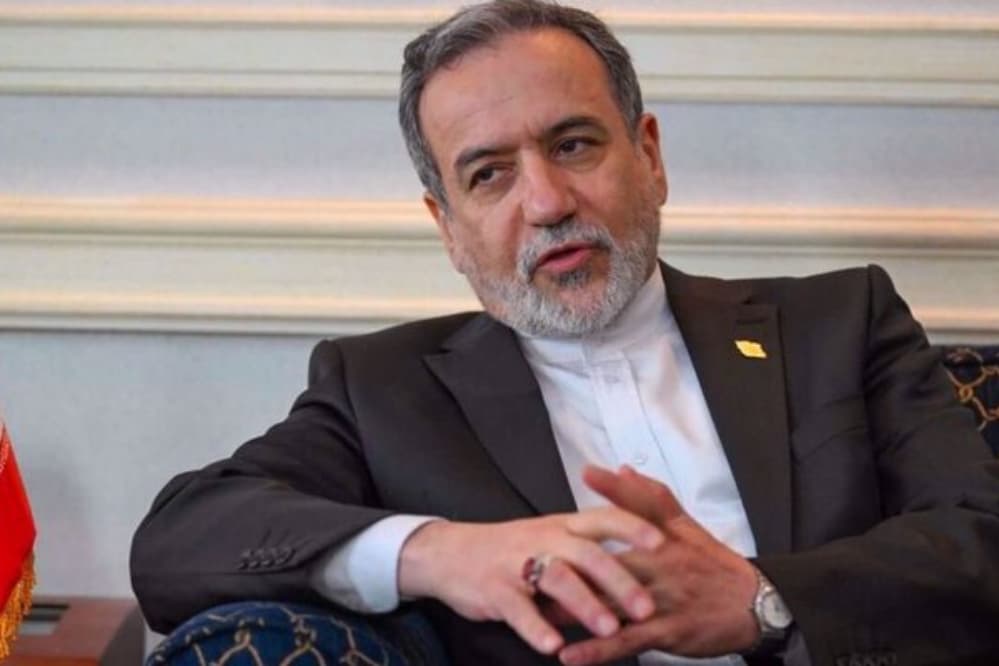 عراقچی:  در یک سال، دو جنگ سنگین را پشت سر گذاشتیم