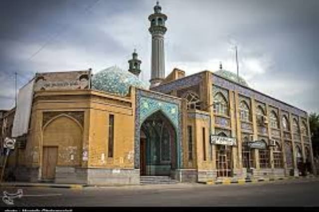 آیا خرمشهر و روز ملی ایثار از حافظه بنیاد حفظ آثار پاک شده؟