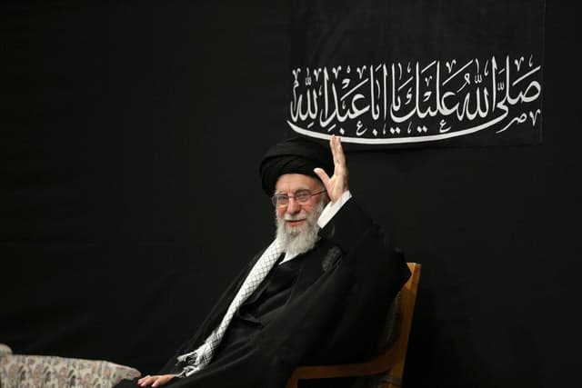 انقلابی‌گری به شرط قانون، بر مدار عقلانیت