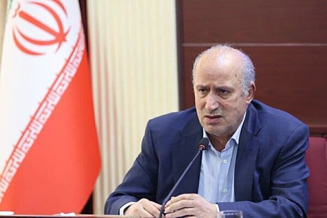تاج:کانادا ما را دیپورت نکرد، خودمان برگشتیم/اینکه فیفا مرعوب آمریکا باشد، درست نیست