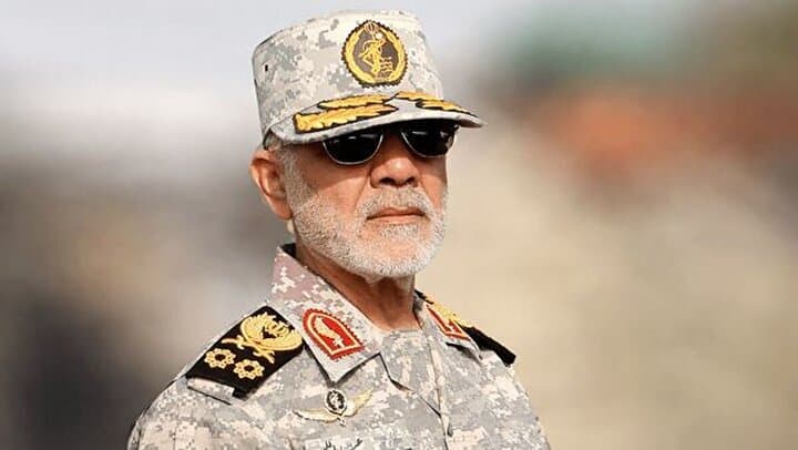 ارتش آمریکا در صورت نزدیک شدن و ورود به تنگه هرمز مورد تهاجم قرار می‌گیرد