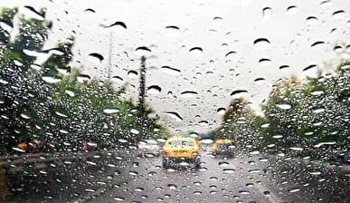 وقوع رگبار و رعدوبرق در نقاط مختلف کشور