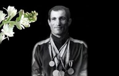 مراسم بزرگداشت زنده یادعبدالله موحد برگزار شد