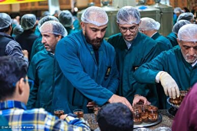حضور اعضای تیم ملی کشتی آزاد در حرم مطهر رضوی