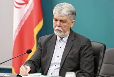 زبان فارسی از مهم‌ترین ستون‌های ماندگاریِ صدای مستقلِ ایران در جهانِ امروز است