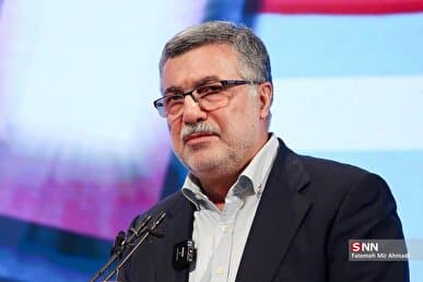 وزیر بهداشت: در خصوص تامین ارز دارو دستورات لازم داده شده/ باید بیمه‌ها را تقویت کنیم تا بار تغییرات قیمت دارد به دوش مردم نیفتد + فیلم