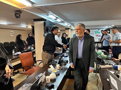 بازدید وزیر فرهنگ از ستاد هفتمین نمایشگاه مجازی کتاب تهران