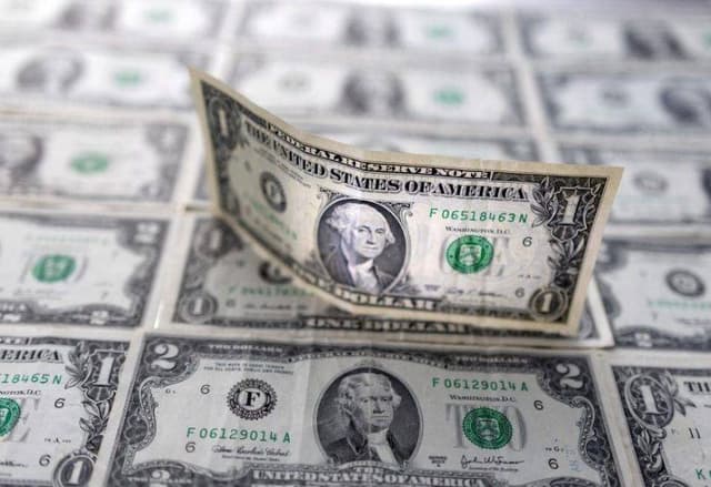 دلار پس از تشدید تنش در خاورمیانه تثبیت شد