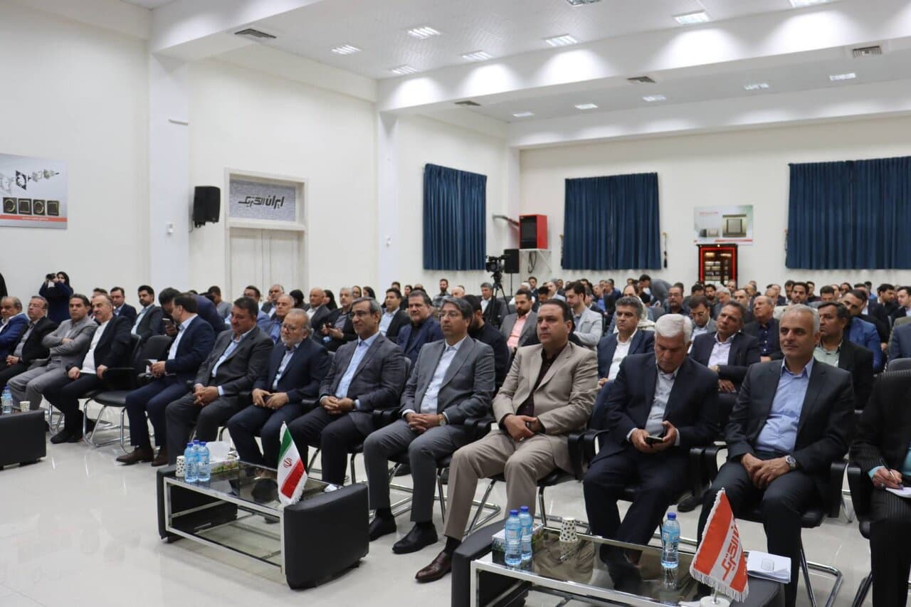 نیروی انسانی سرمایه صنعت کشور است/ تعدیل نیرو باید آخرین گزینه واحدهای تولیدی باشد