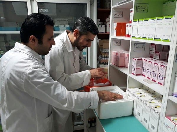 افزایش انگیزه ارائه خدمات با پرداخت به‌موقع مطالبات داروخانه‌ها/تا بدهی بیمه‌ها تسویه نشود، مشکل توزیع دارو به‌طور کامل حل نخواهد شد