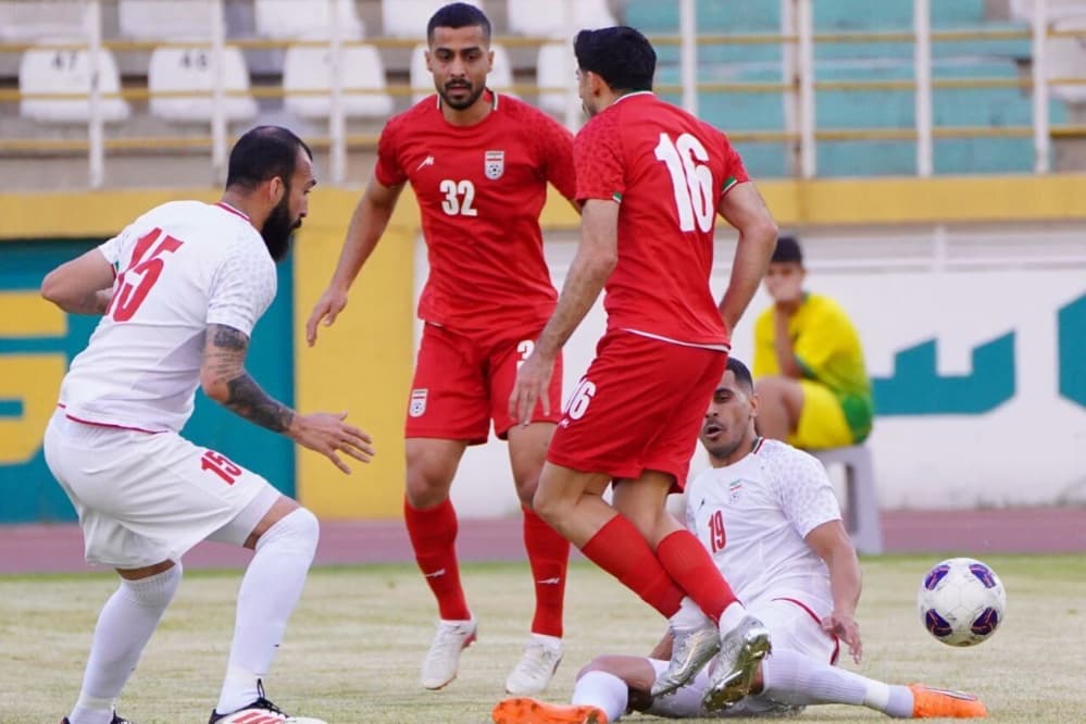 برتري قاطع تيم سفيد در آخرين بازي درون‌گروهي ملي‌پوشان