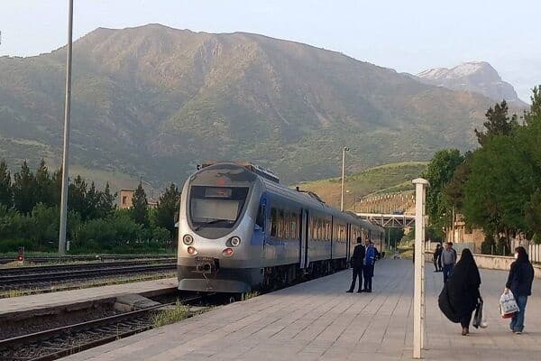 اعزام قطار گردشگري تهران- کاشان در پايان هفته جاري