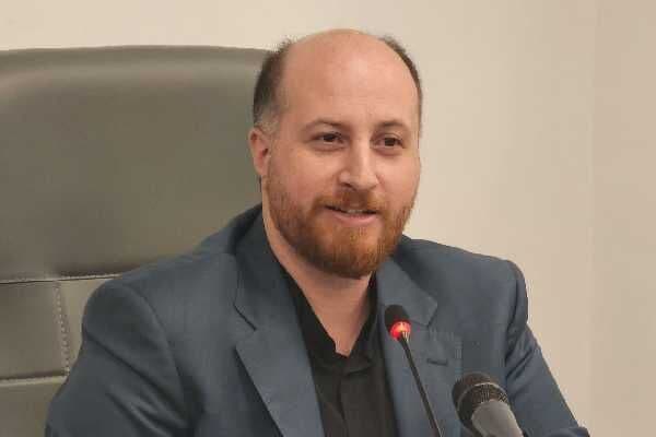 روايت اول، شفافيت و اعتماد
