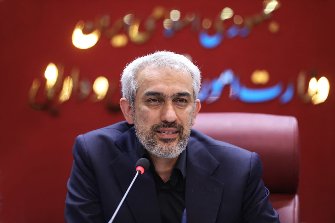 رونمایی از سامانه «وثایق» برای تسهیل دریافت وام خرد/ برنامه بزرگ دولت برای رفع موانع صادرات، واردات و بازارچه‌های مرزی