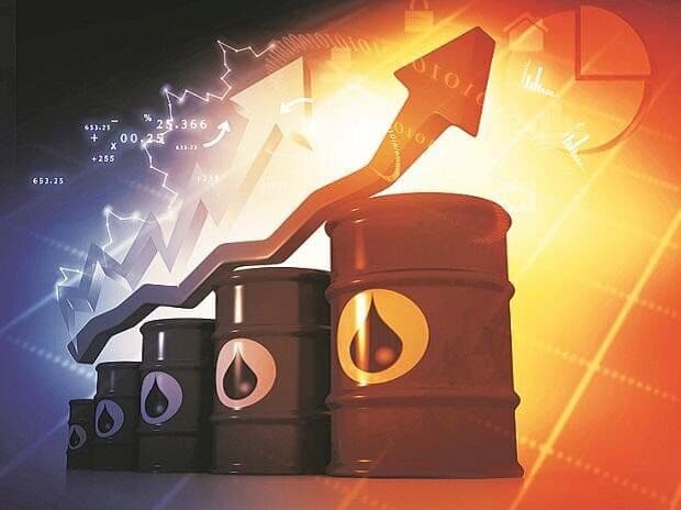 قیمت نفت به بالاترین سطح خود در 2 هفته اخیر رسید