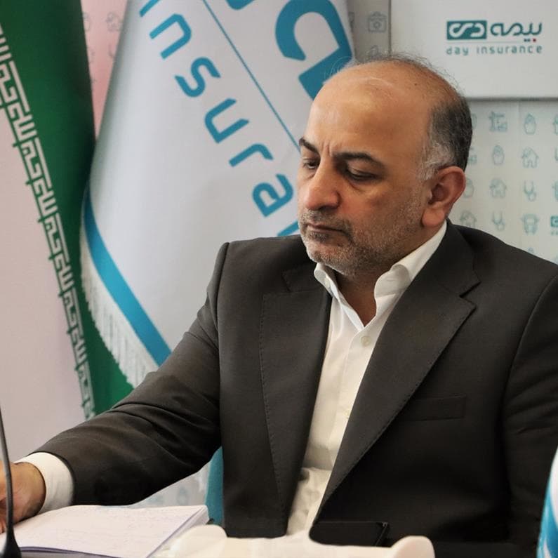 پيام مديرعامل شرکت بيمه دي به مناسبت 27 ارديبهشت ماه روز ارتباطات و روابط عمومي