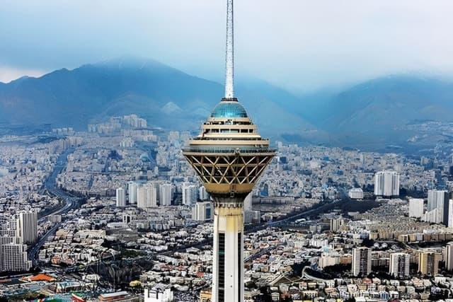 کیفیت هوای تهران در وضعیت قابل‌قبول قرار دارد