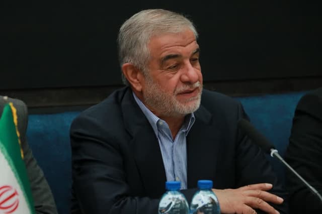 تاکيد امام راحل همواره وحدت ملي و ايستادگي در برابر سلطه طلبي بود