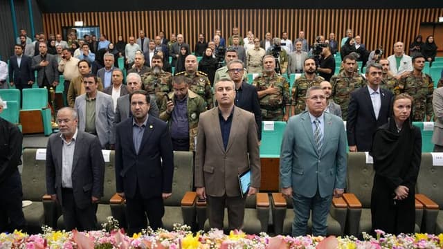 توسعه فرودگاه سبز؛ راهبرد اصلي شهر فرودگاهي براي مقابله با بيابان‌زايي