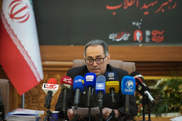 آمادگي وزارت راه‌وشهرسازي براي اجراي بزرگ‌ترين طرح حمل‌ونقل کشور در مراسم تشييع رهبر شهيد انقلاب
