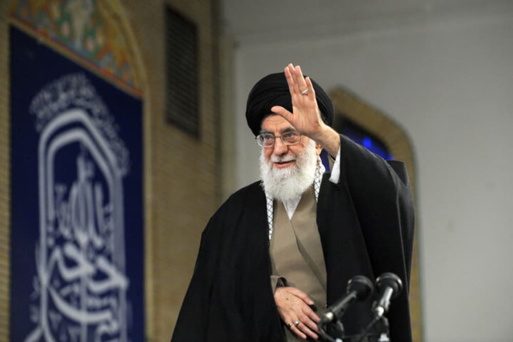 آستان قدس: محل تدفین رهبر شهید پس از تصمیم بیت اعلام می‌شود