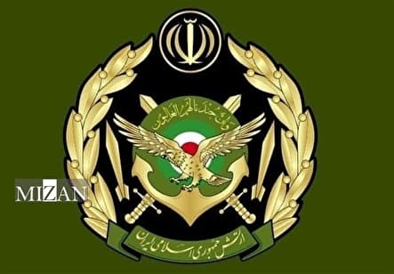 نیروی دریایی ارتش مانع ورود ناوشکن‌های آمریکایی‌صهیونی به تنگه هرمز شد