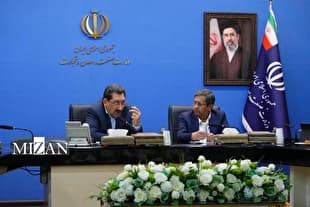 تسهیل در پرداخت تسهیلات و تأمین ارز برای واحدهای صنعتی