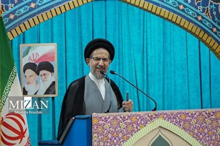 امام جمعه موقت تهران: صبر ملت ایران عامل شکست آمریکاست