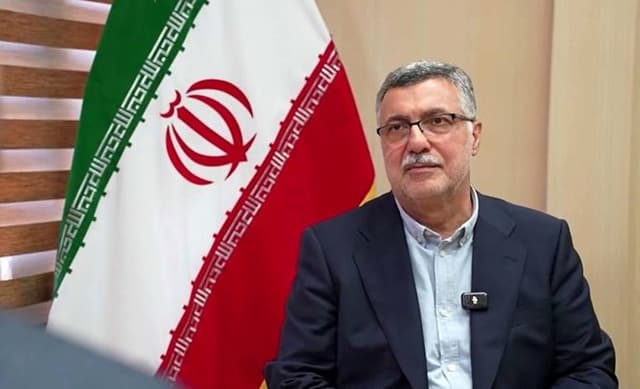 وزیر بهداشت خواستار رفع فیلتر «پاب‌مد» شد؛ هشدار درباره اختلال در پژوهش‌های پزشکی