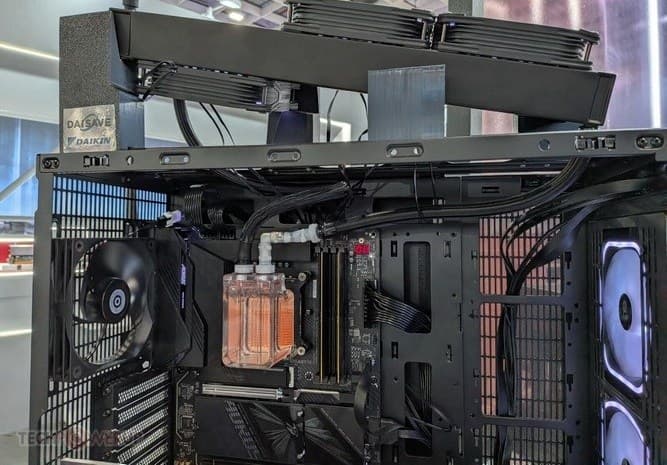 اولین کولر مایع بدون پمپ دنیا معرفی شد؛ گرمای CPU خود عامل حرکت مایع می‌شود