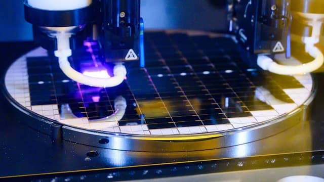 ASML ارزشمندترین شرکت تاریخ اروپا شد