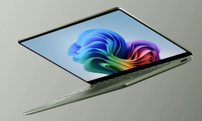 سرفیس پرو 12 و سرفیس لپ‌تاپ 8 معرفی شدند؛ اقبال مایکروسافت به Snapdragon X2