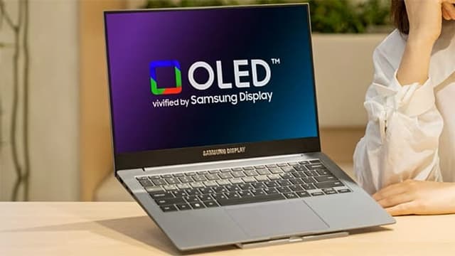 انقلاب در نمایشگر لپ‌تاپ؛ سامسونگ با Tandem OLED مرز روشنایی و دوام را جابه‌جا کرد
