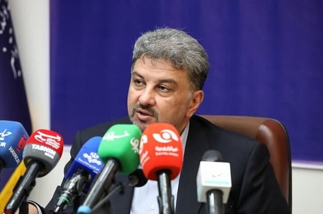 وزارت نیرو: تنها ۱۰ تا ۱۵ درصد صرفه‌جویی کنید تا قطعی برق نداشته باشیم