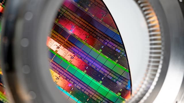 خیز نیکون برای شکستن انحصار ASML؛ قیمت پایین، سلاح جدید ژاپنی‌ها در بازار لیتوگرافی
