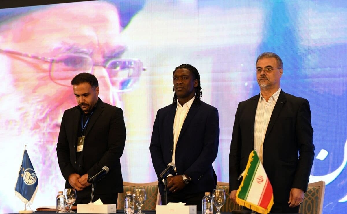 مدیران استقلال پاسخگوی ماجرای سیدورف باشند