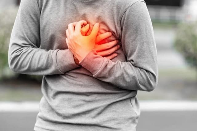 سکته قلبی این گونه میتواند باعث آسیب مغزی شود