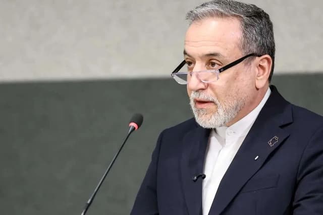 عراقچی: پنتاگون دروغ میگوید، قمار نتانیاهو ۱۰۰ میلیارد دلار برای آمریکا هزینه داشته، چهار برابر رقمی که اعلام شده/ «اول اسرائیل» همیشه به معنای «آخر آمریکا» است