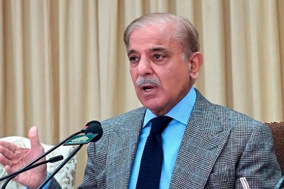 نخستوزیر پاکستان: کاملاً ضروری است که آتشبس میان ایران و آمریکا رعایت شود تا گفتوگوها به صلح پایدار در منطقه منجر شود