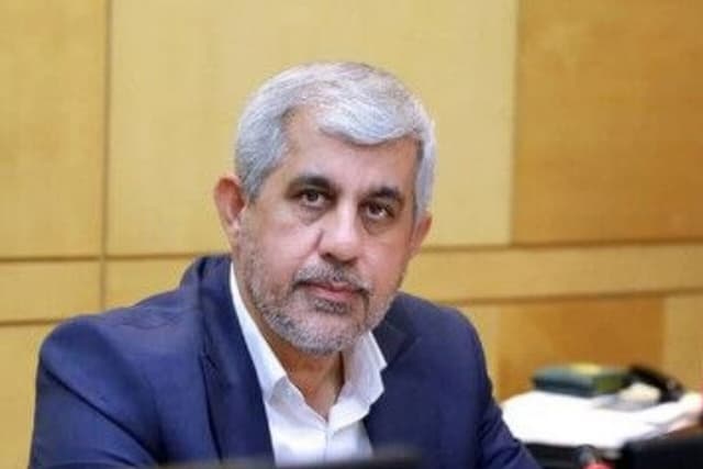 دبیر کمیسیون امنیت ملی مجلس: هیچ اورانیومی از کشور خارج نشده/ تردد کشتیها در تنگه هرمز ۹۵ درصد کاهش یافته؛ حدود ۱۵۵۰ کشتی برای عبور منتظر مجوز تهران هستند