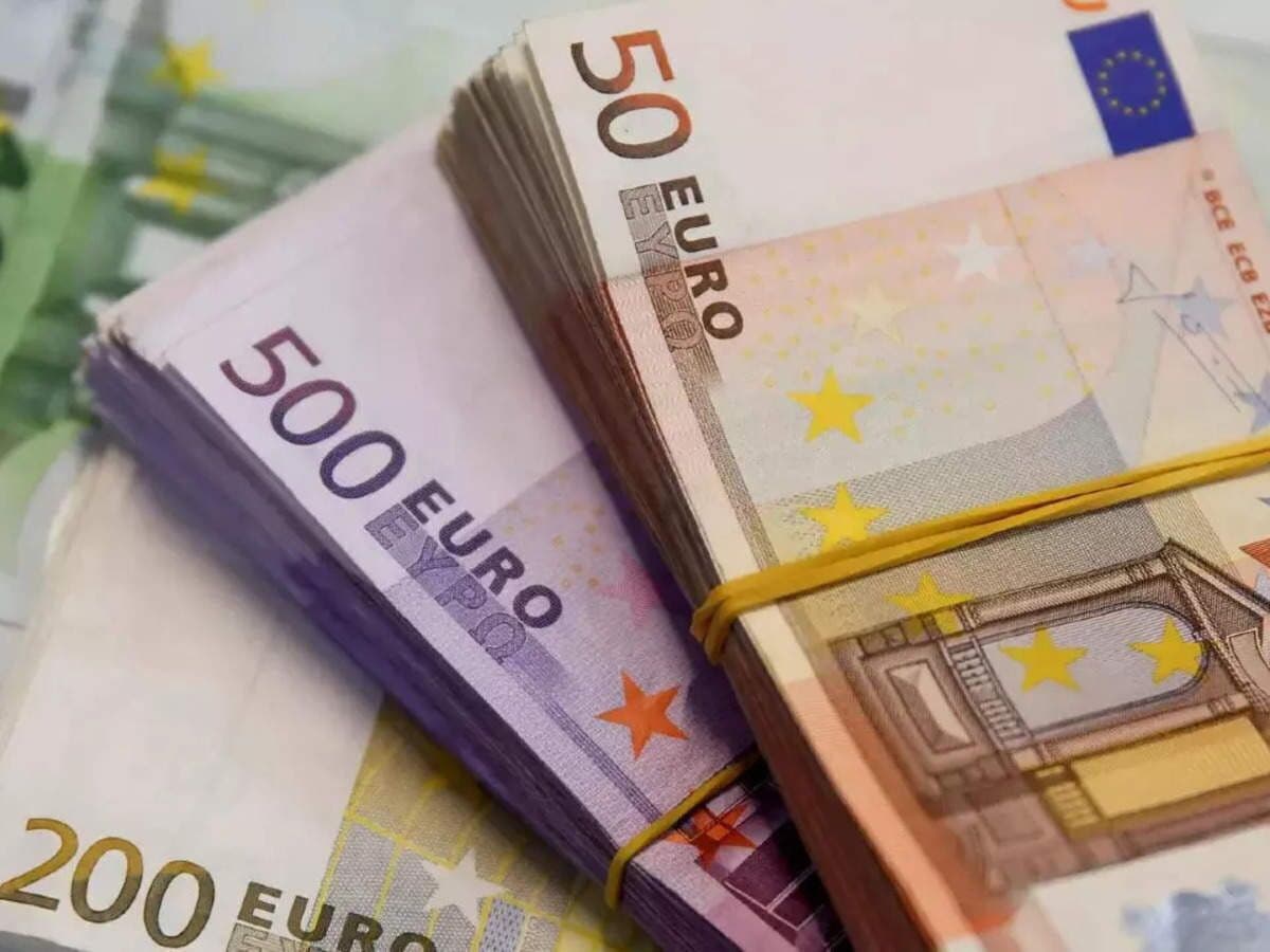 قیمت یورو، امروز دوشنبه ۲۱ اردیبهشت ۱۴۰۵