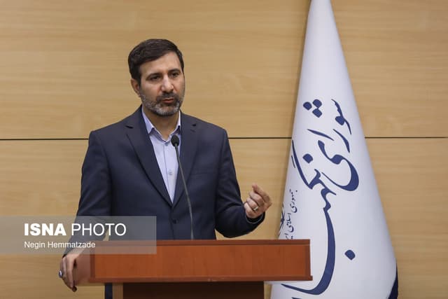 سخنگوی شورای نگهبان:حضور تاریخی در آیین وداع با رهبر شهید انقلاب پاسخ روشنی برای دشمن دارد