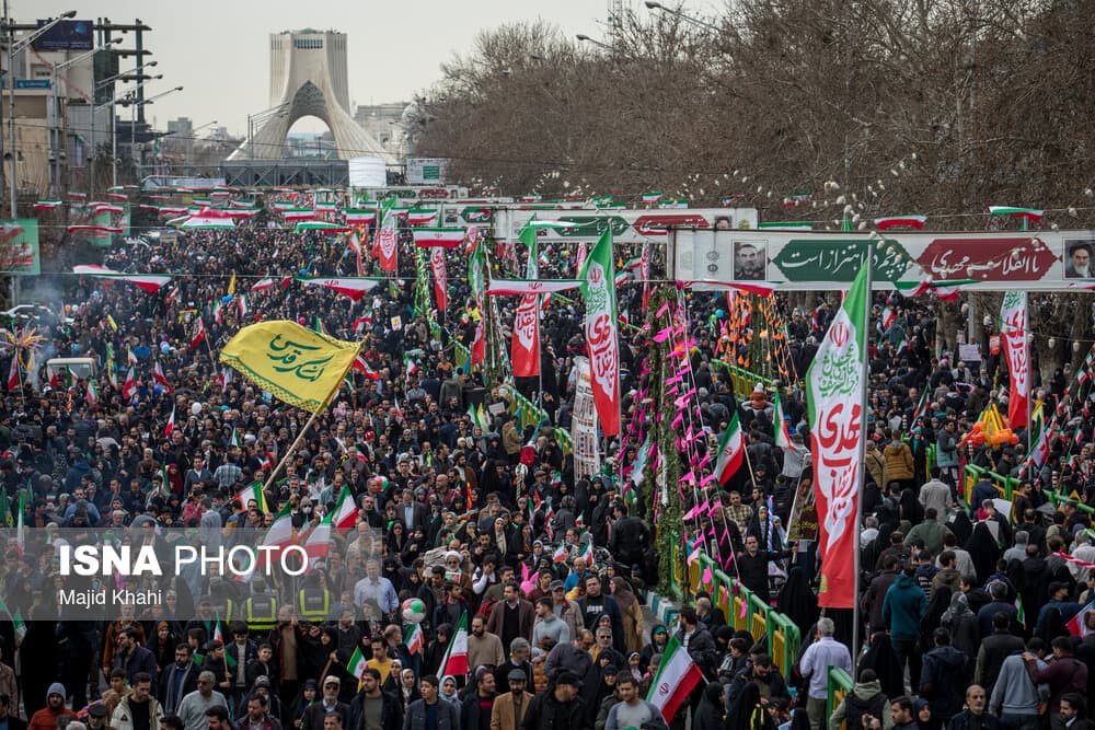 برپایی بیمارستان صحرایی در مصلی تهران / چند توصیه درباره کودکان در مراسم تشییع رهبر شهید