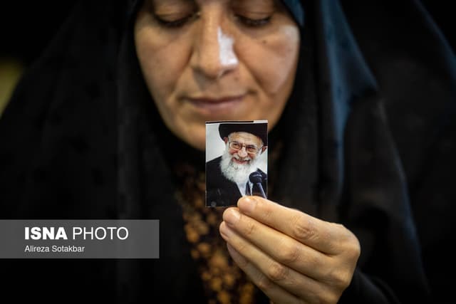 نحوه فعالیت پایگاههای انتقال خون تهران همزمان با برگزاری آیین تشییع رهبر شهید