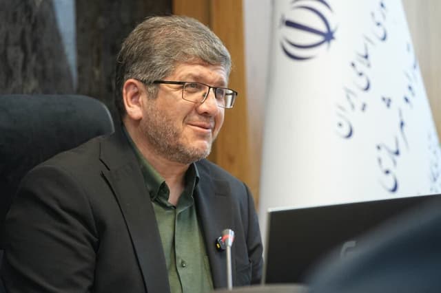 معاون وزیر راه: مدیریت مستقل راهآهن در آذربایجانغربی راهاندازی میشود