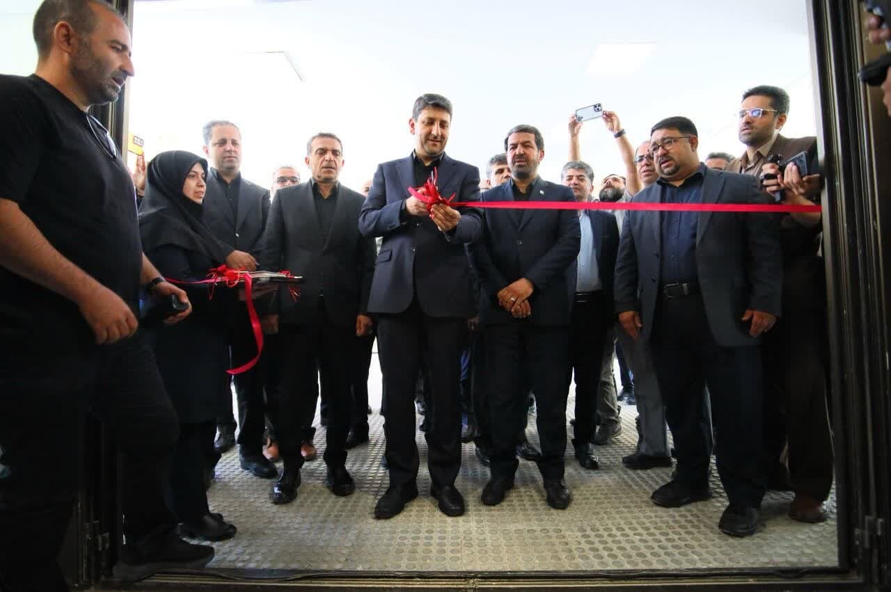 افتتاح مرکز رشد و توسعه اقتصاد دیجیتال همدان با حضور وزیر ارتباطات